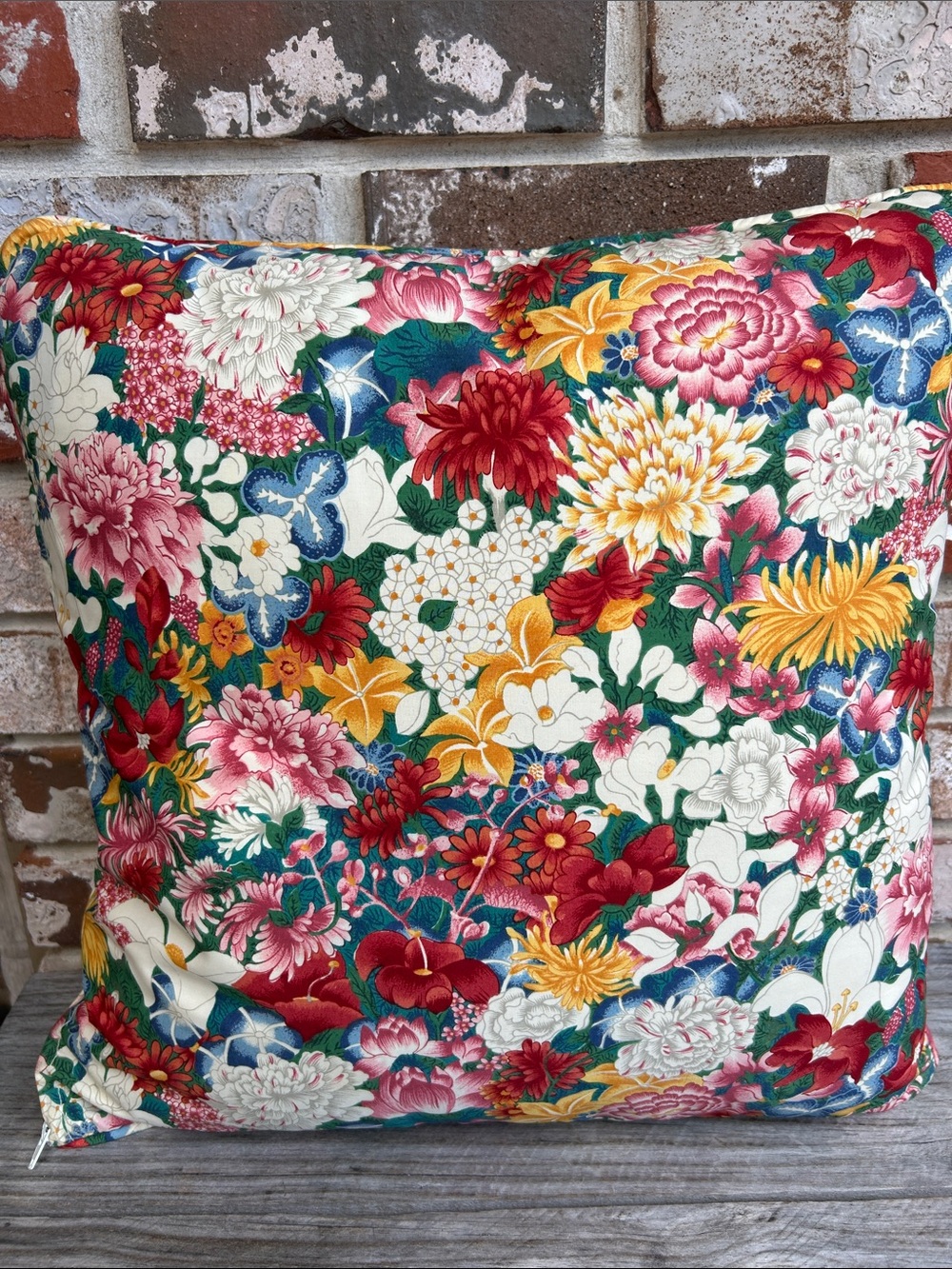 Vintage Ralph Lauren Thousand Flowers Feather Down Throw Pillow 18x18 one owner